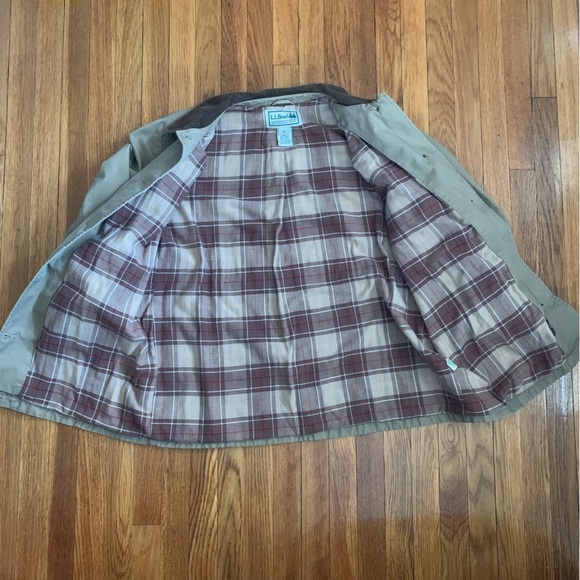 L.L. Bean Adirondack flannel lined barn chore field coat with corduroy collar XL - Picture 4 of 9